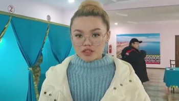 Фотография к новости: 18 жастағы қыз туған күнінде дауыс берді