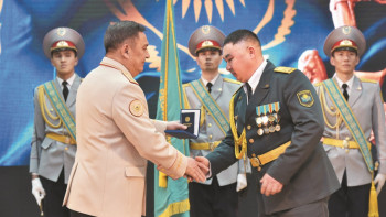 Фотография к новости: Жағыппаров: Елге қызмет ету – мен үшін мақтаныш