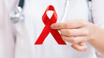 Фотография к новости: Қауіпті індет жұқтырған балаларға қанша теңге төленеді?