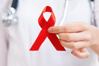 Фотография к новости: Қауіпті індет жұқтырған балаларға қанша теңге төленеді?