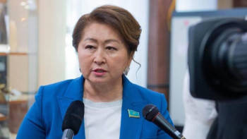 Фотография к новости: Ләззат Сүлеймен: Өзін-өзі басқаруды дамытуға құқықтық база толықтай ықпал ете алмайды