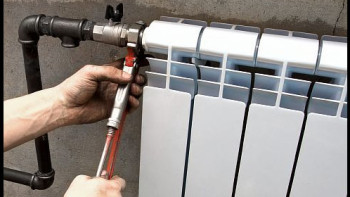 Фотография к новости: Екібастұздағы апат: 28 тұрғынүйдің 8-не су берілді