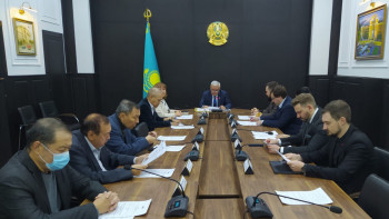 Фотография к новости: Алматыда өткен халықаралық дөңгелек үстелде Конституциялық реформа талқыланды