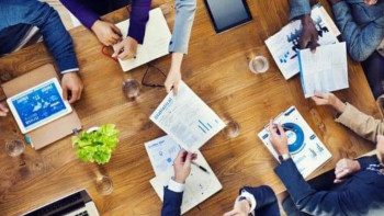 Фотография к новости: Қазақстанға шетелден 100 үздік маман шақырылады