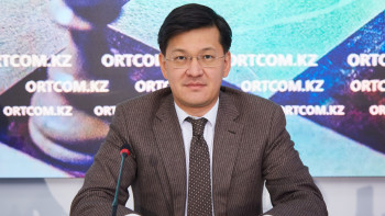 Фотография к новости: Дәрмен Сәдуақасов: FIDE елімізде блиц-шахматтан өткен әлем чемпионатына жоғары баға берді