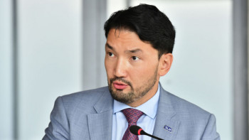 Фотография к новости: Министрлерді ауыстыра бергеннен су мәселесі шешілмейді - Ошақбаев