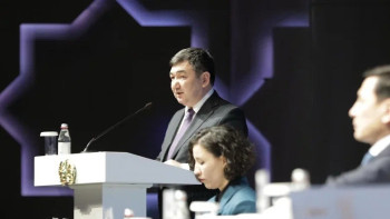 Фотография к новости: Шекаралас аймақтар радиохабар таратумен толық қамтылады - министр