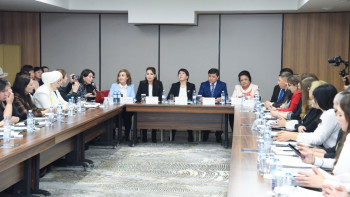 Фотография к новости: Дөңгелек үстел: Түркістанда 45 мыңға жуық әйел кәсіпкер бар