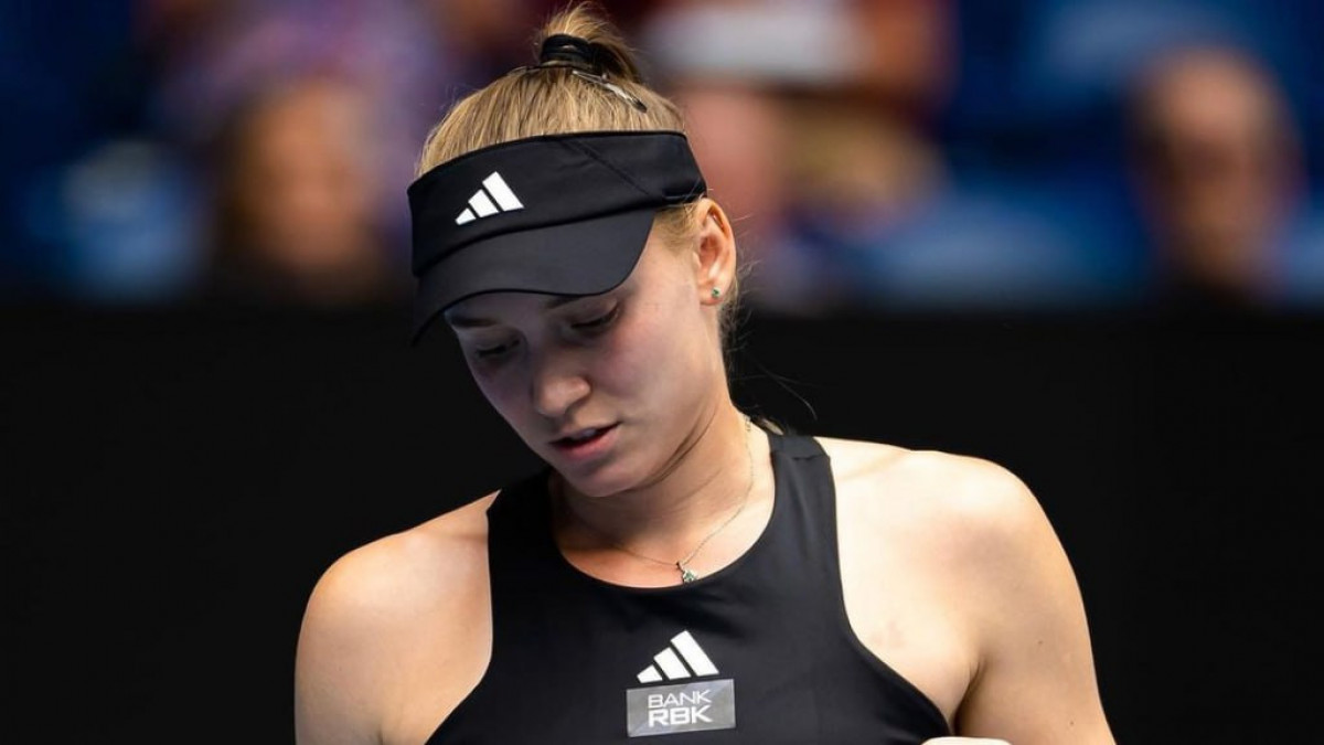 Australian Open-2023: Елена Рыбакина қарсыласына есе жіберіп алды