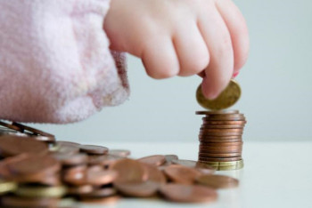 Фотография к новости: Балалар  қандай жағдайда Ұлттық қордан ақша ала алмайды