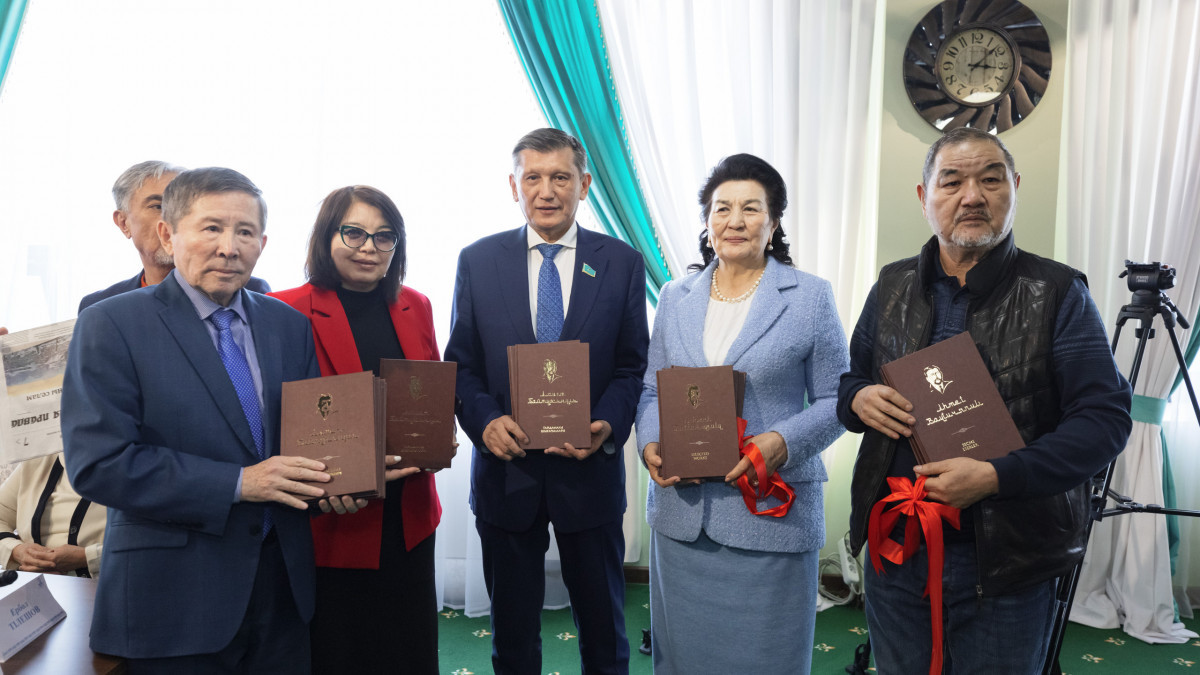  Артём Чурсинов  