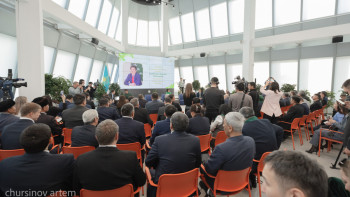 Фотография к новости: Сайлау-2023. Жаңадан құрылған партия елдегі байлар мен кедейлер арасындағы алшақтық мәселесін көтерді