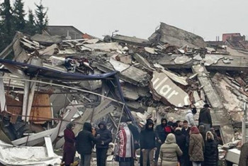 Фотография к новости: Түркиядағы зілзала 13,5 млн тұрғыны бар 10 провинцияға кері әсерін тигізді - СІМ