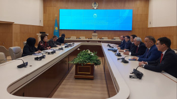 Фотография к новости: Сайлау-2023. «Ауыл» партиясы кандидаттар тізімін өткізді