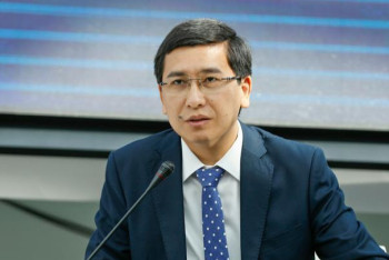 Фотография к новости: AMANAT  Асхат Аймағамбетовті Мәжіліс депутаты кандитаттығына ұсынды