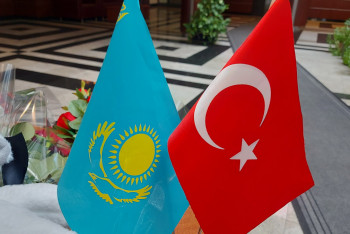 Фотография к новости: Түркиядағы зілзала. 7 мыңнан астам адам қаза болды - елші