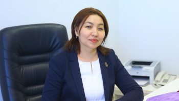 Фотография к новости: Сенатор: Елдегі қозғаушы күштердің әсері журналистерге тиіп жатыр