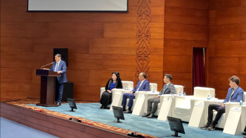 Фотография к новости: Саясат Нұрбек 2030 жылға қарай елімізде студенттер саны қаншаға жететінін айтты