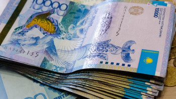 Фотография к новости: 2,6 трлн теңге. «Жайлы мектеп» жобасына қанша ақша жұмсалатыны белгілі болды