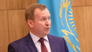 Фотография к новости: Бұған дейін мәслихаттар бірде-бір рет таратылмаған – Петров