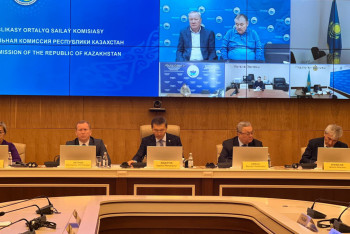 Фотография к новости: «Қазақстан халық партиясы» ОСК-ға 52 адамның тізімін ұсынды