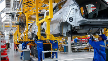 Фотография к новости: Елімізде автомобиль мен компьютер жасау шамамен 30 пайызға өскен