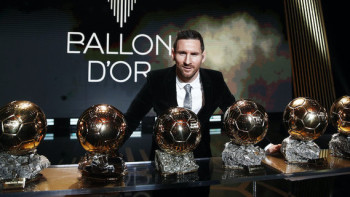 Фотография к новости: Месси көш бастап тұр