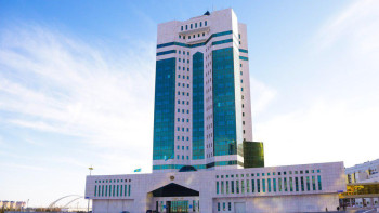 Фотография к новости: Смайылов Үкіметтің алдында тұрған басты міндетті атады