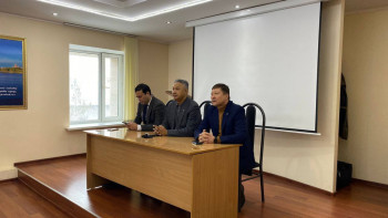 Фотография к новости: «Ақ жол» партиясы Астана су арнасының жұмысшыларымен кездесті