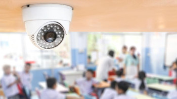 Фотография к новости: Елдегі жеті мыңнан астам мектепке 162 мың камера орнатылған