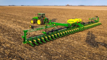 Фотография к новости: Қарашөкеев егістікте дайындық жұмыстары туралы айтты