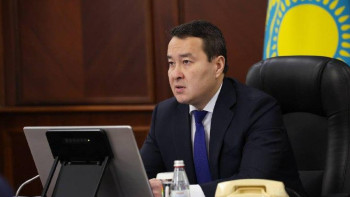 Фотография к новости: Өндірістердің бәрін отандық нарыққа бағыттау қажет - Смайылов