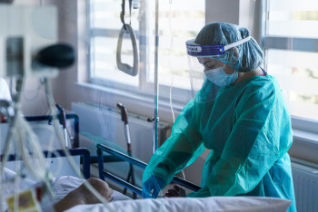 Фотография к новости: Алматыда дәрігерлер ауыр жағдайда комаға түскен жүкті әйелді аман алып қалды