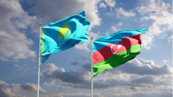 Фотография к новости: Әзербайжан мен Қазақстан Ішкі істер министрлері кездесті