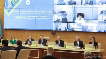 Фотография к новости: Сайлау: 165 халықаралық байқаушы тіркеуден өткен