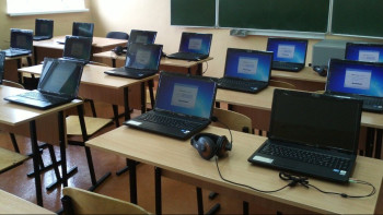 Фотография к новости: Компьютерлік жабдықтар ең алдымен ауыл мектептеріне жеткізіледі - Смайылов