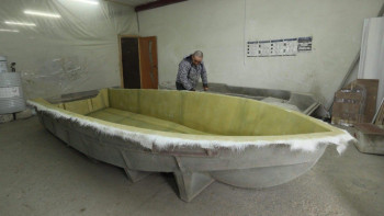 Фотография к новости: Қайық жасайтын кәсіпкер