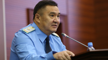 Фотография к новости: Министр Қылмыстық кодекстегі қағазбастылықтан арылуды ұсынды