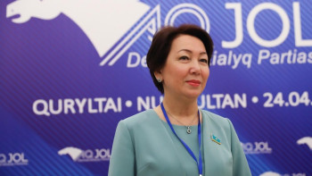 Фотография к новости: «Ақ жол» партиясының мүшесі елдегі кедейлікті жоюға уәде берді