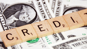 Фотография к новости: СІМ: Қазақстандық студенттер шетелде несие алып, төлемей кетеді