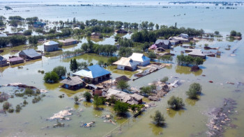 Фотография к новости: Тасқын су қаупі бар аймақтарға азық-түлік жеткізілуде