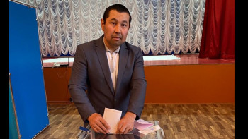 Фотография к новости: Мұқағали Мақатаев келді