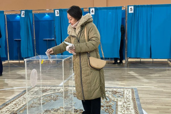 110 сайлау учаскесінде алғашқы сайлаушы дауыс берді