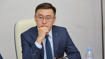 Фотография к новости: Мәжіліс сайлауы -2023: Сарапшы алматылықтардың неге белсенділік танытпағанын түсіндірді