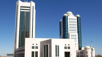 Фотография к новости: VIII сайланған Парламенттің бірінші сессиясы басталды