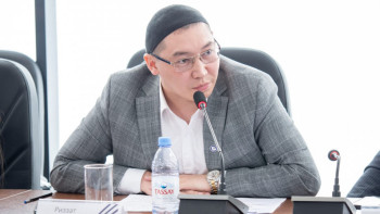 Фотография к новости: Алдағы бір жылда қоғам назары Парламентте болады – сарапшы