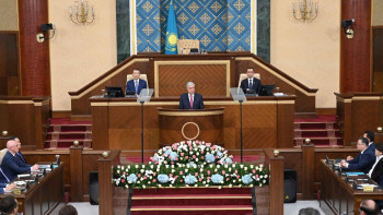 Фотография к новости: Келер ұрпақтың қандай мемлекетте өмір сүретіні бүгінгі шешімдерімізге байланысты – Президент