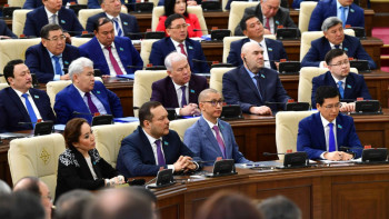 Фотография к новости: Жұрт алдында жауап бересіздер. Президент депутаттарға жүктелетін міндетті атады