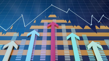 Фотография к новости: Ел экономикасы 3,2 пайызға өсті. Президент Үкіметтің жұмысы туралы айтты