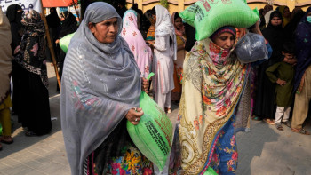 Фотография к новости: Тегін азық-түлік тарату кезінде 12 адам қаза тапты